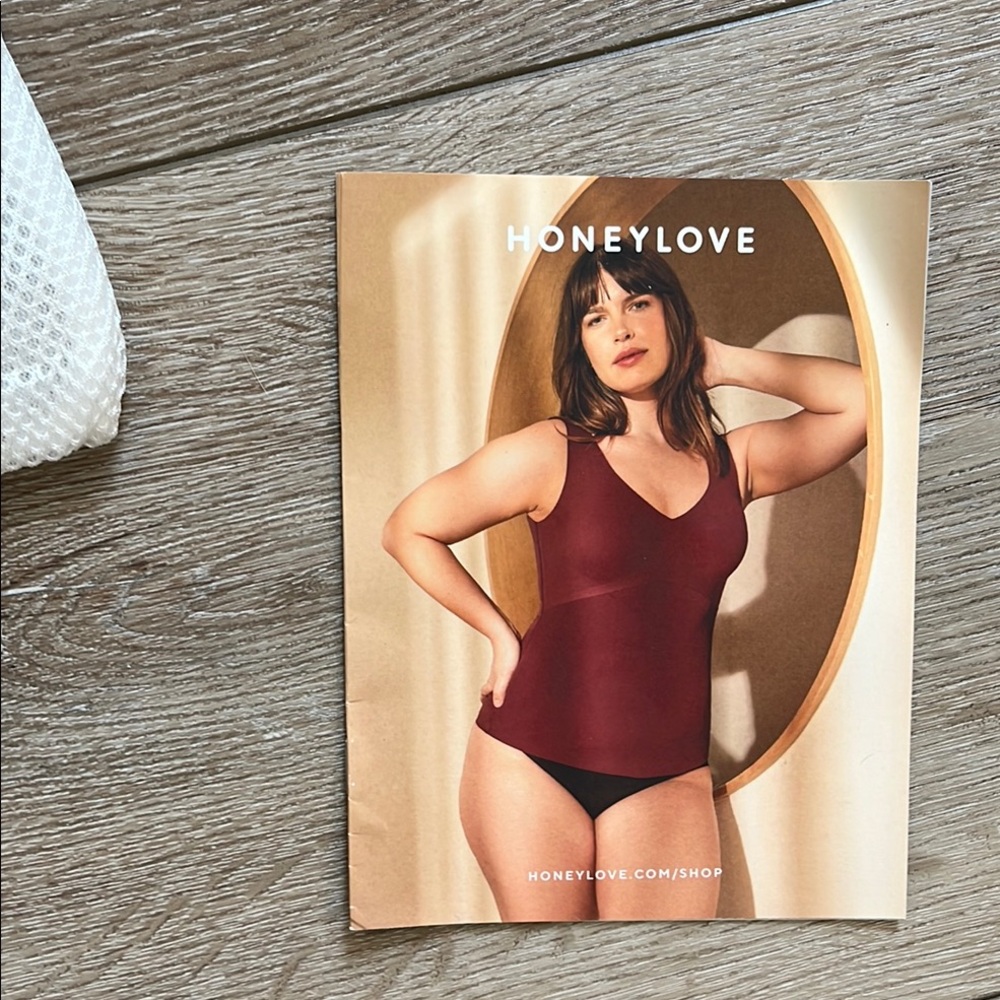 Honeylove Black LiftWear Crossover Bra - Picture 8 of 10